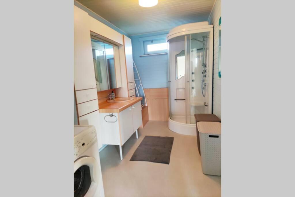 Vila Scandinavie Vlak Bij Huis Laarne Exteriér fotografie